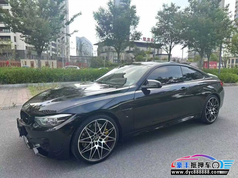 20年宝马M4轿车抵押车出售