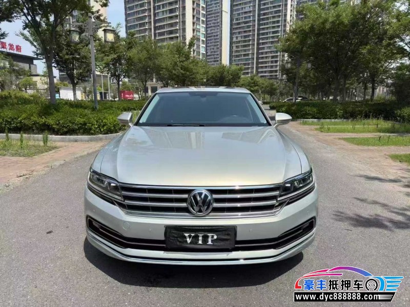 17年大众辉昂轿车抵押车出售