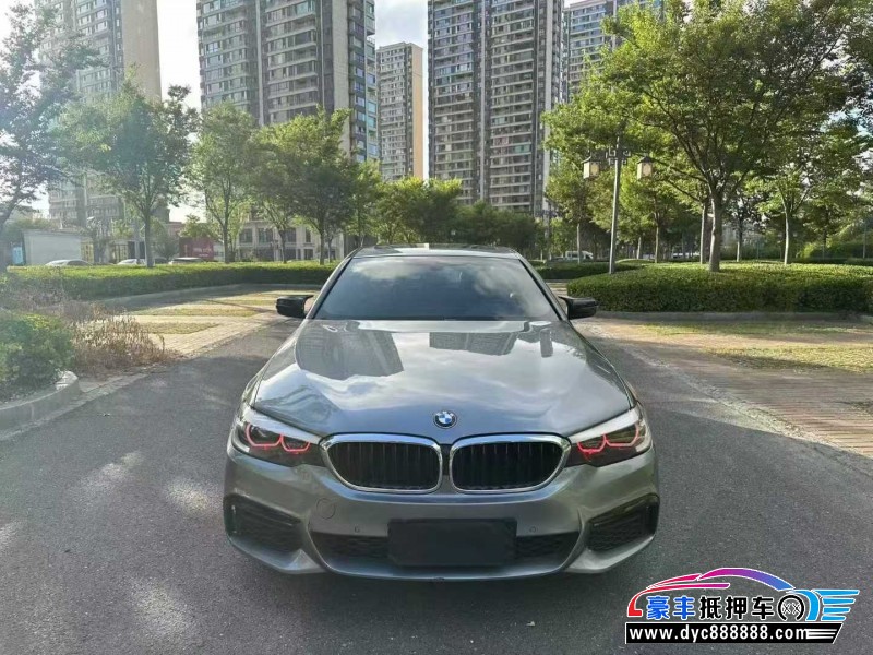 19年宝马5系轿车抵押车出售