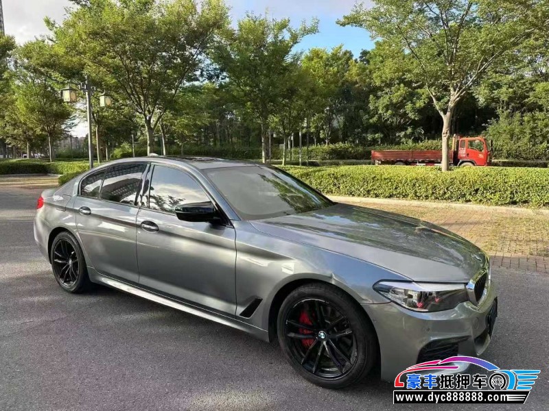 19年宝马5系轿车抵押车出售