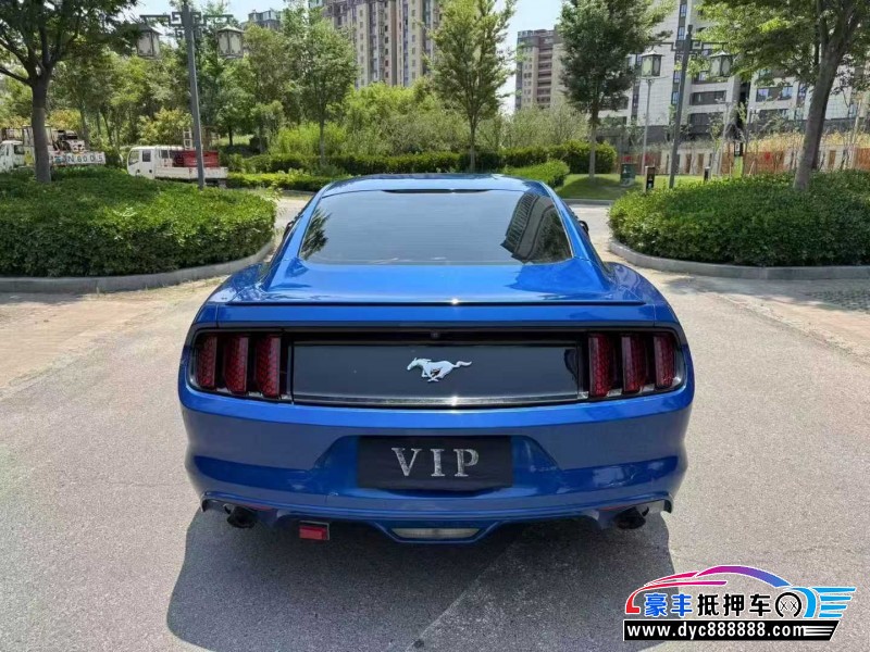 18年福特野马轿车抵押车出售