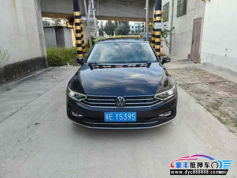 21年大众迈腾轿车抵押车出售