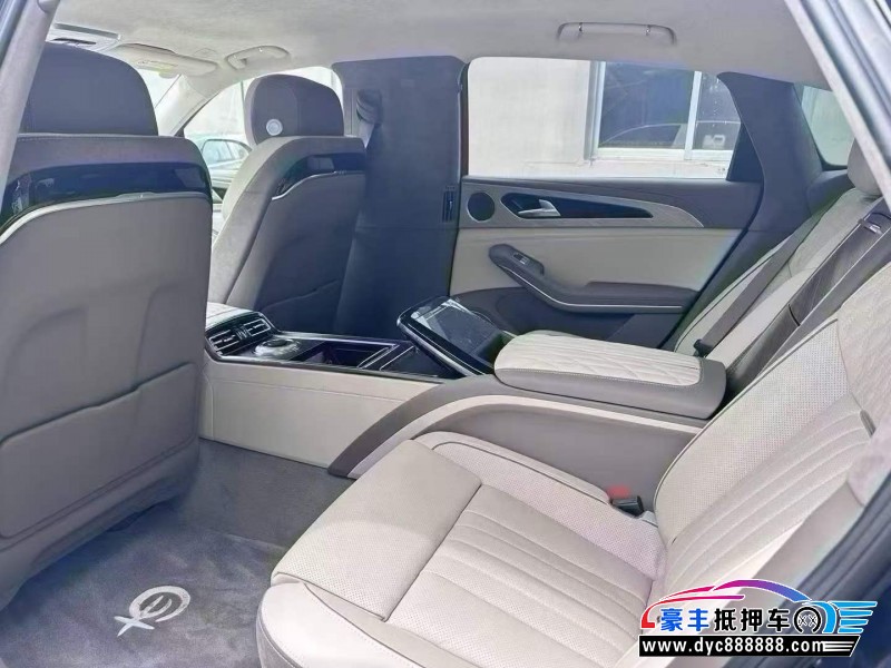 22年红旗H9轿车抵押车出售