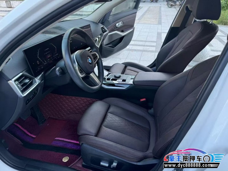 22年宝马3系轿车抵押车出售