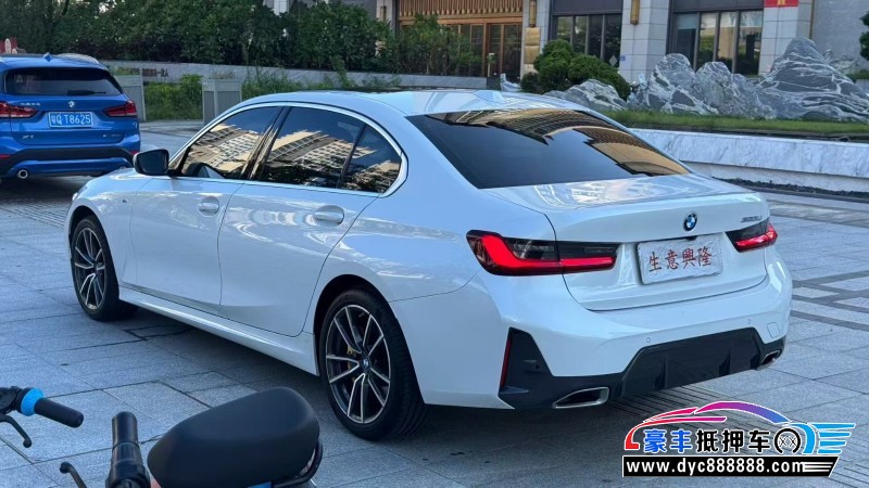 22年宝马3系轿车抵押车出售