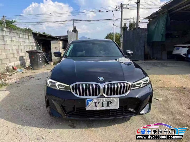 22年宝马3系轿车抵押车出售