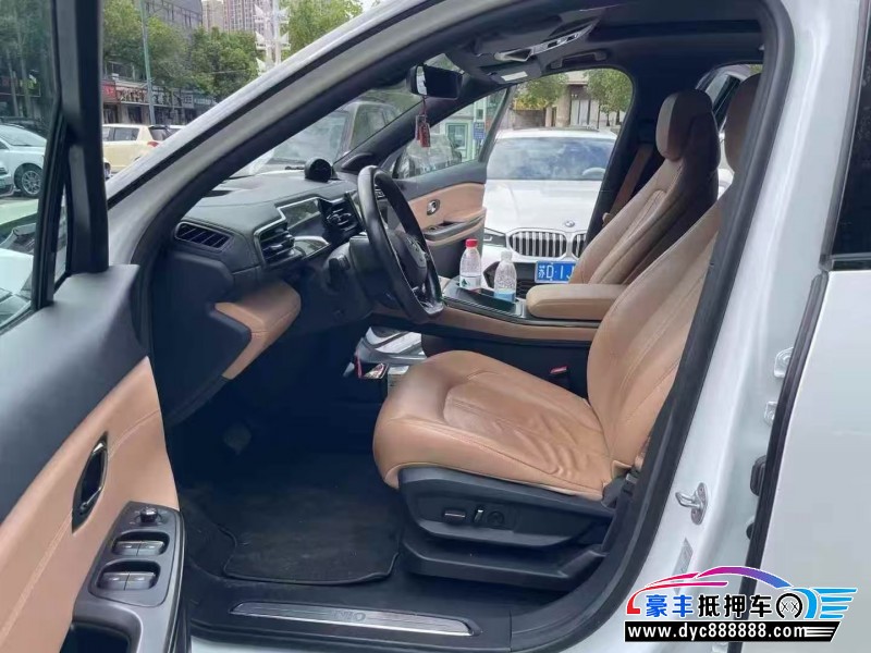 21年蔚来ES6轿车抵押车出售