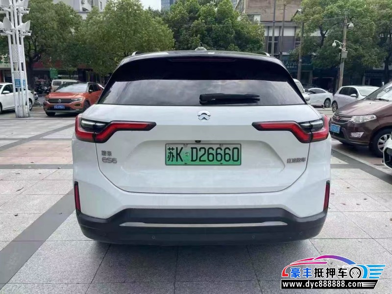 21年蔚来ES6轿车抵押车出售