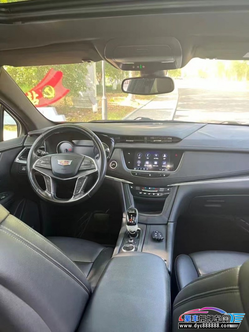 21年凯迪拉克XT5轿车抵押车出售