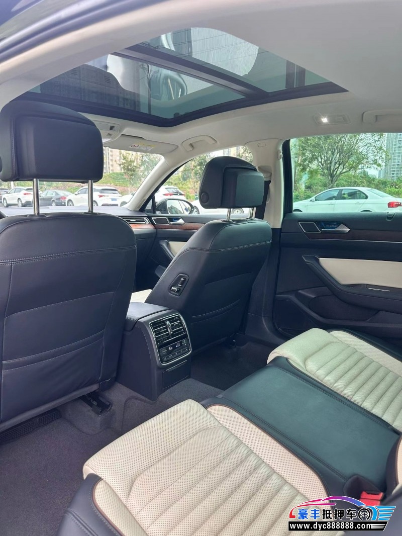 20年大众迈腾轿车抵押车出售