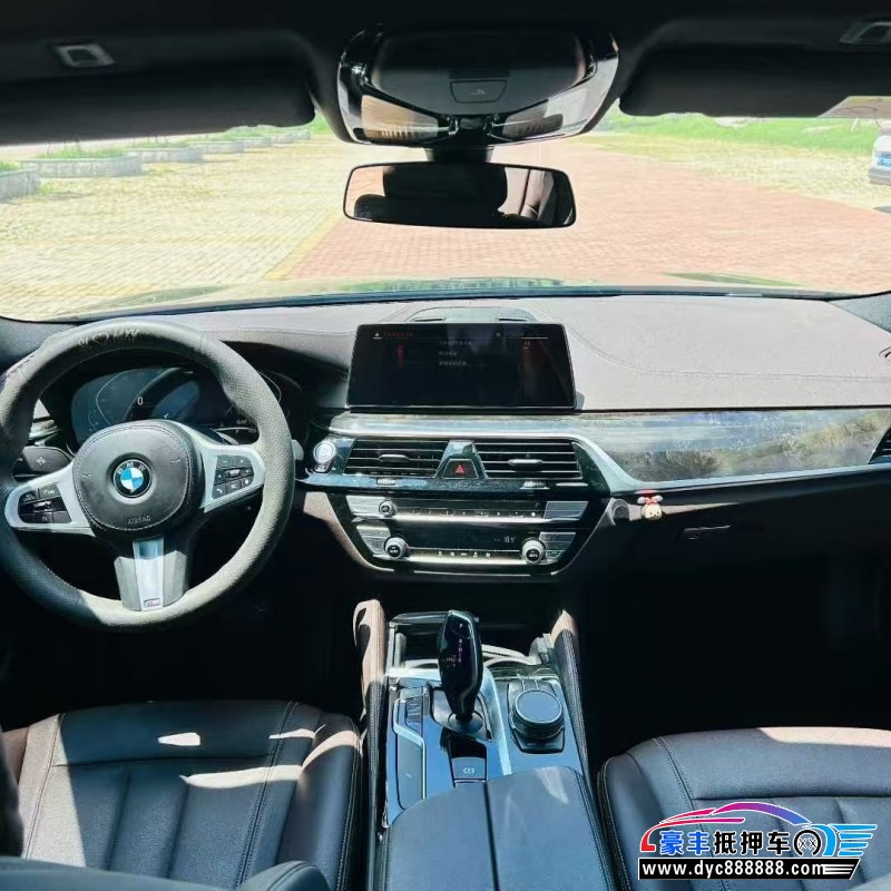 20年宝马5系轿车抵押车出售