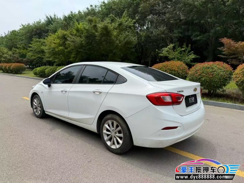 17年雪佛兰科鲁兹轿车抵押车出售