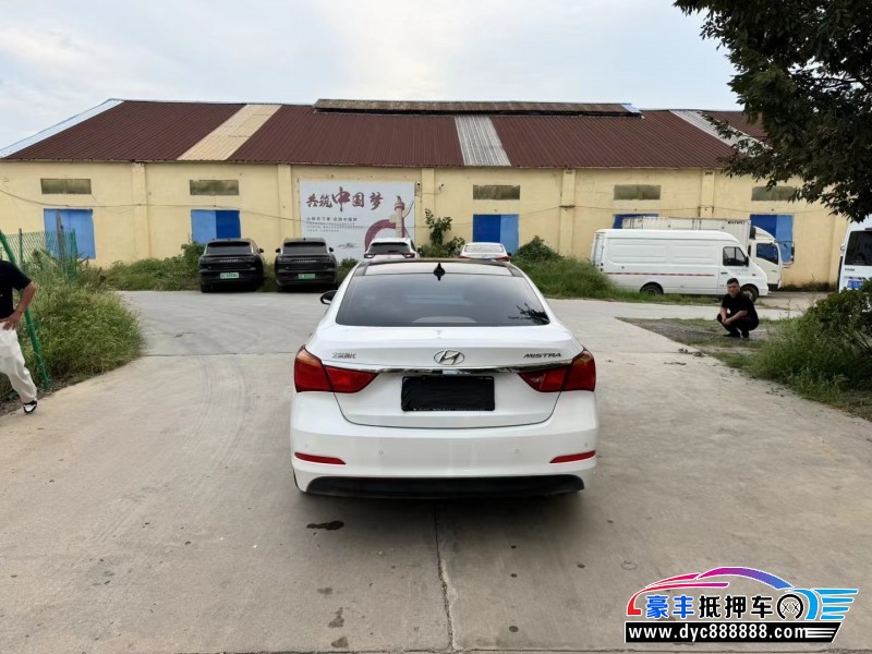 16年现代名图轿车抵押车出售