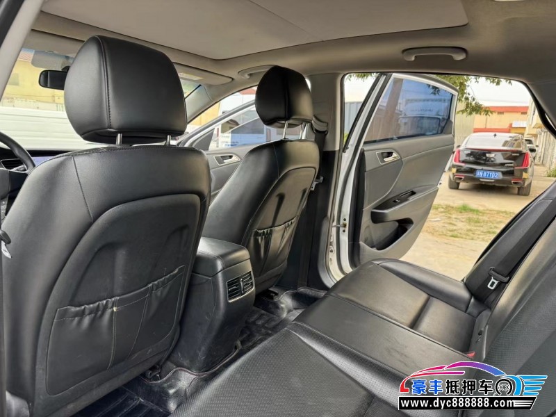 16年现代名图轿车抵押车出售