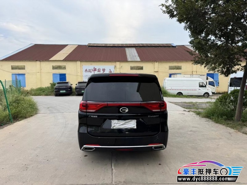 19年传祺M8轿车抵押车出售