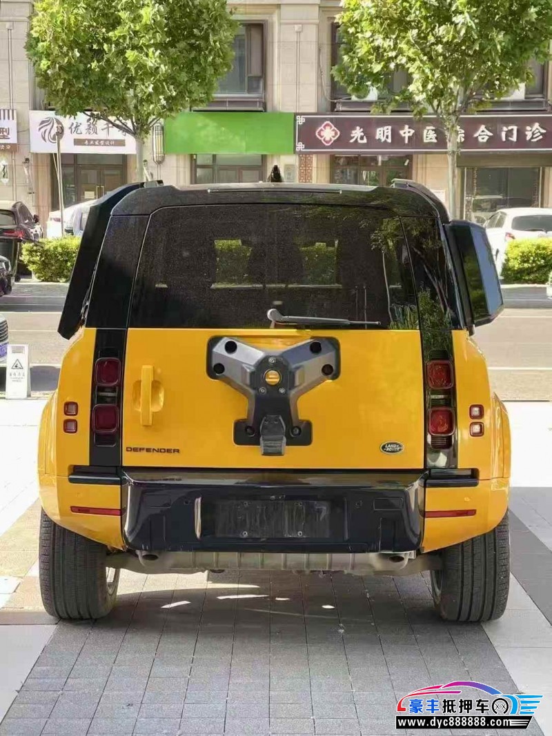 23年路虎卫士轿车抵押车出售