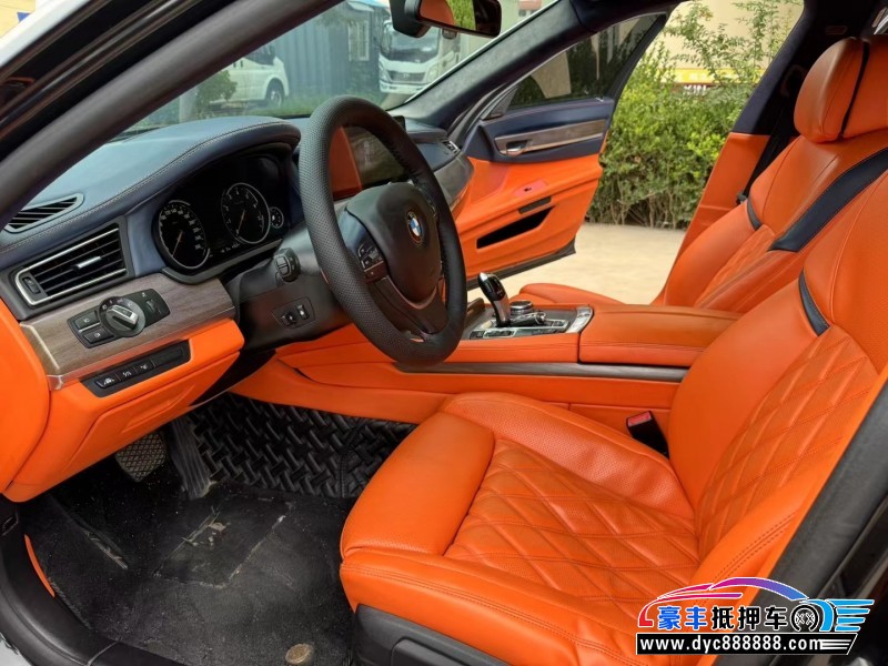 14年宝马7系轿车抵押车出售