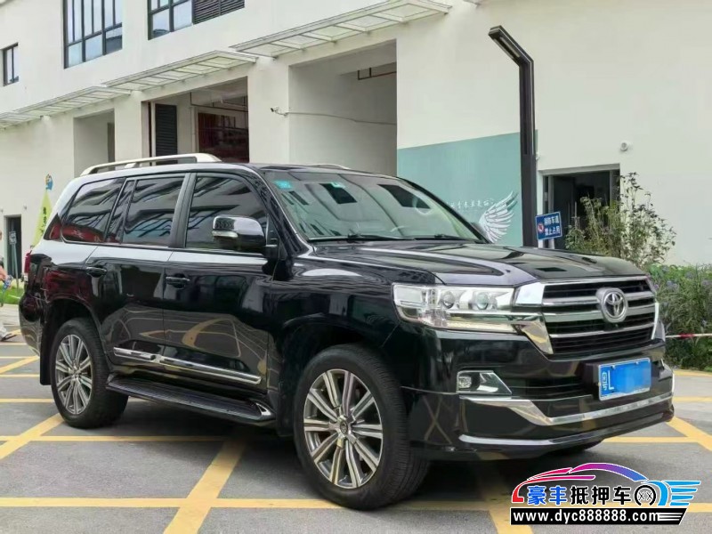 18年丰田兰德酷路泽（陆巡）轿车抵押车出售