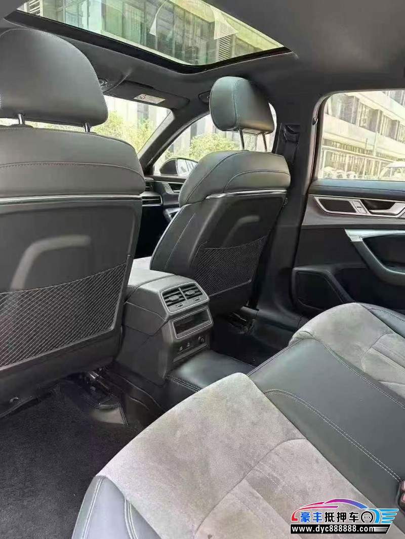 22年奥迪A6L轿车抵押车出售