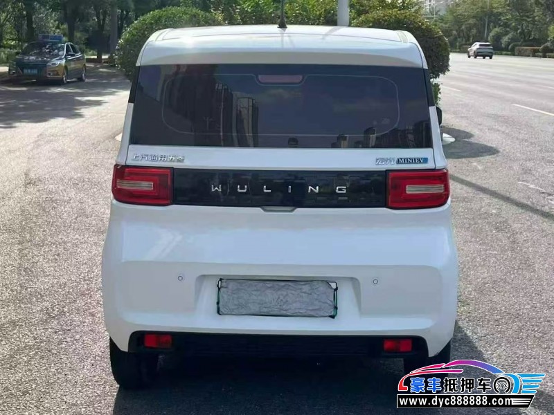 23年五菱汽车迷你轿车抵押车出售