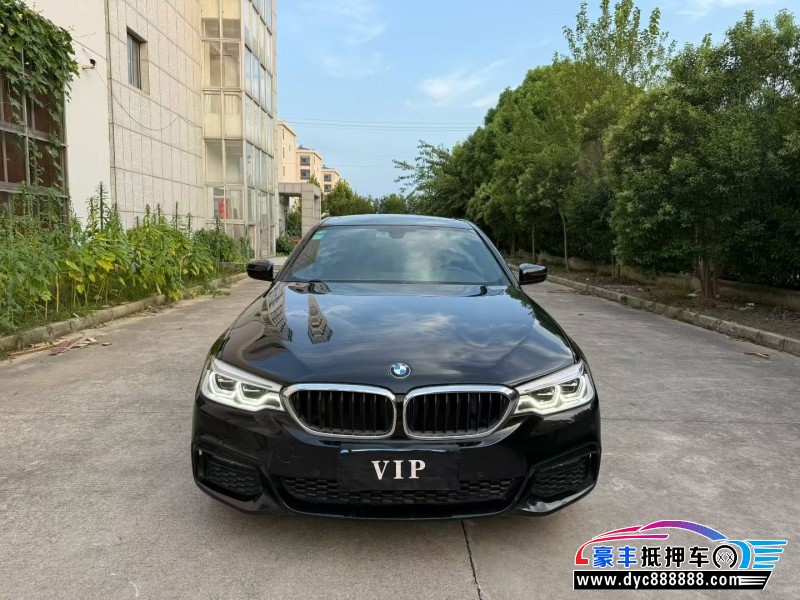 19年宝马5系轿车抵押车出售