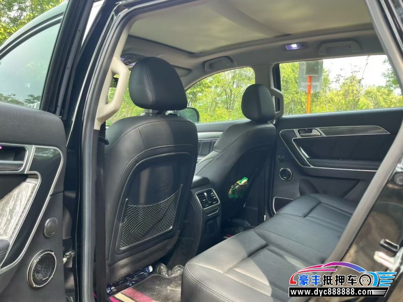 17年长城哈弗H6轿车抵押车出售