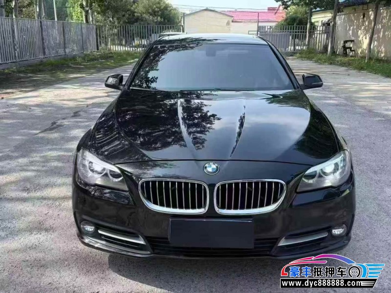 17年宝马5系轿车抵押车出售