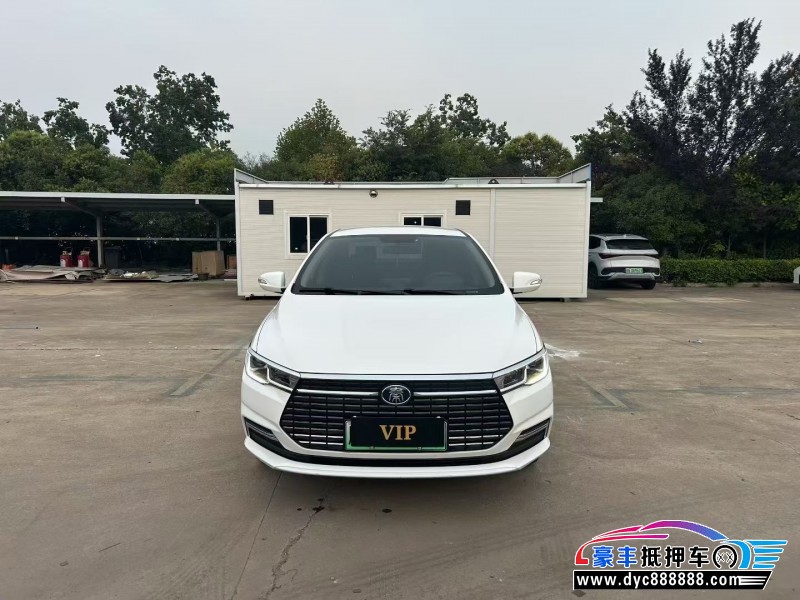 23年比亚迪秦轿车抵押车出售