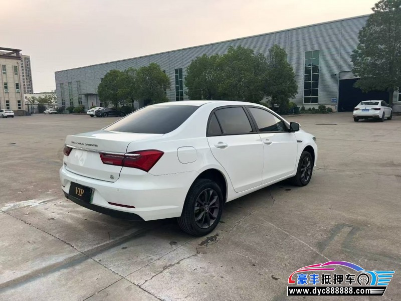 23年比亚迪秦轿车抵押车出售