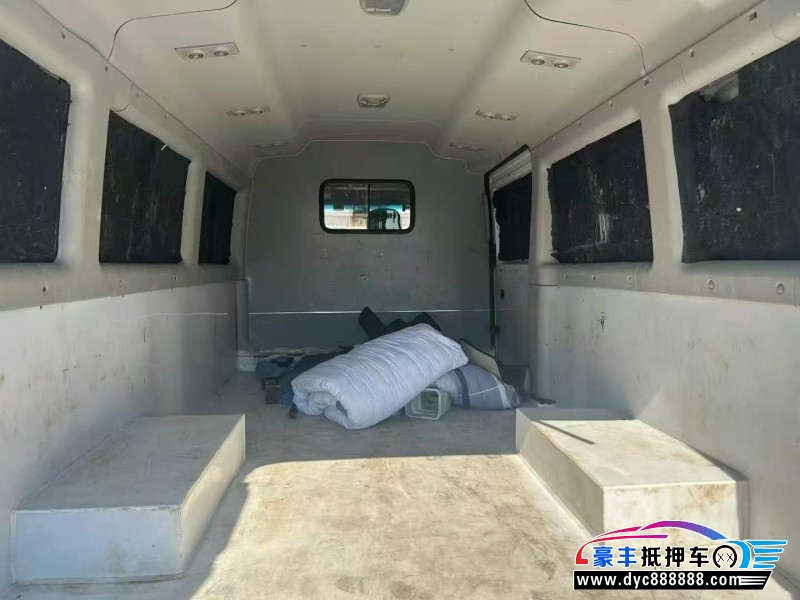 23年江淮星锐轿车抵押车出售