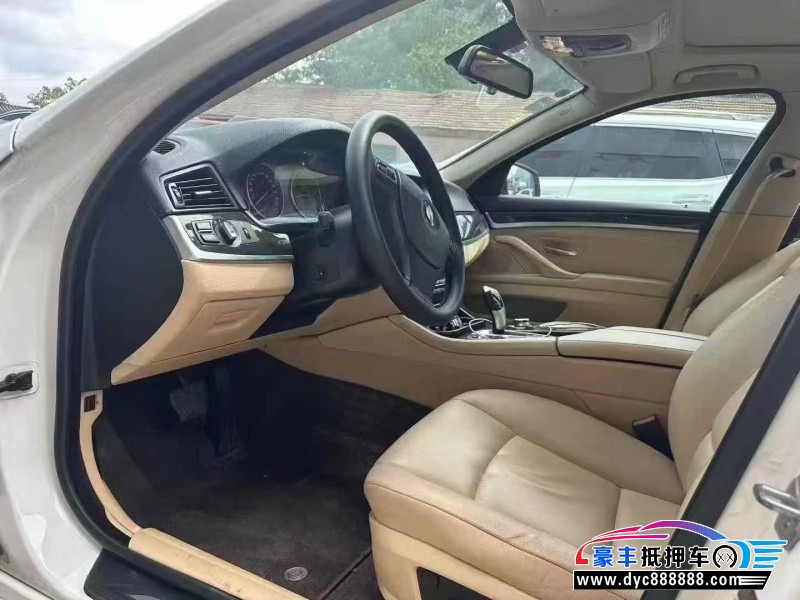 13年宝马5系轿车抵押车出售