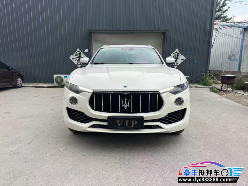 17年玛莎拉蒂莱万特轿车抵押车出售