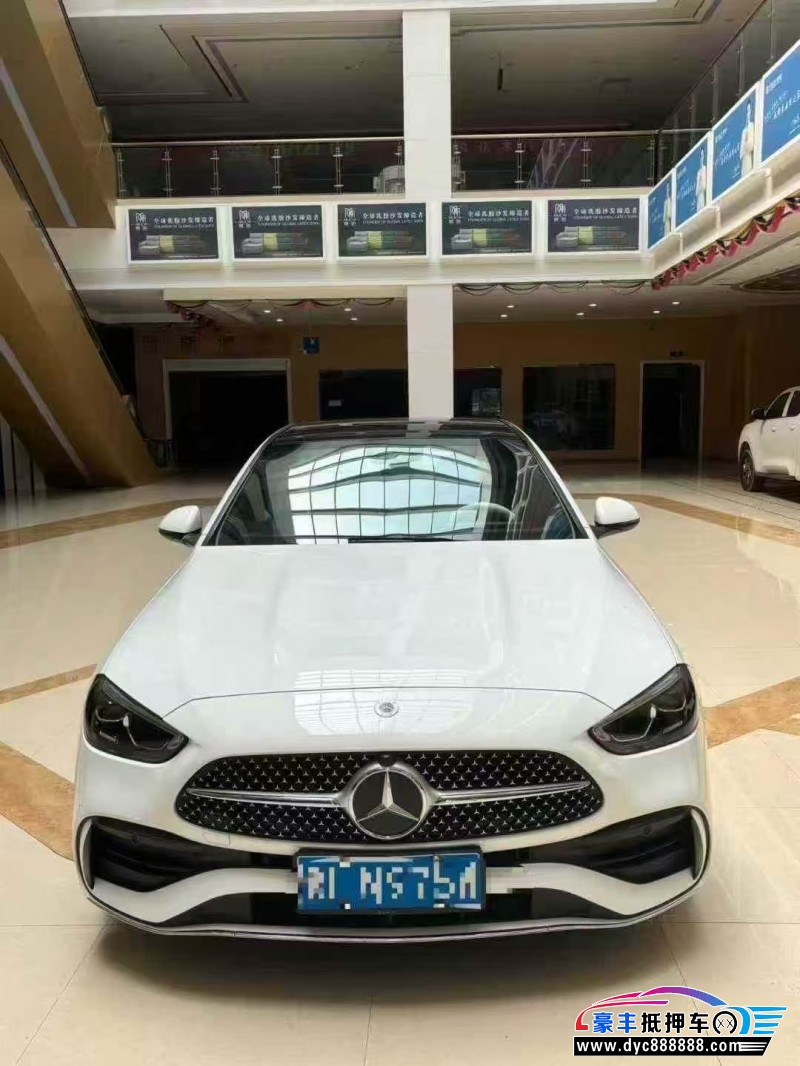 22年奔驰C轿车抵押车出售