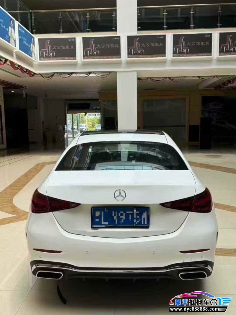 22年奔驰C轿车抵押车出售