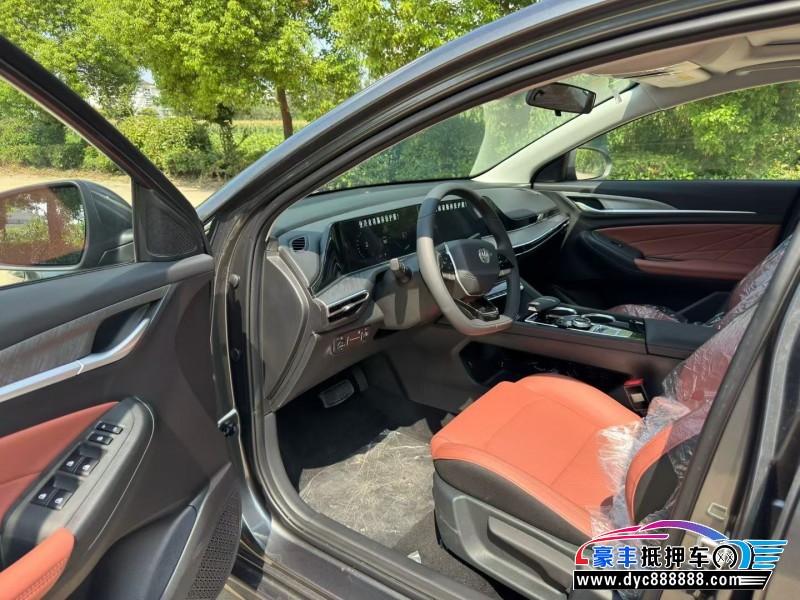 25年长安逸动轿车抵押车出售