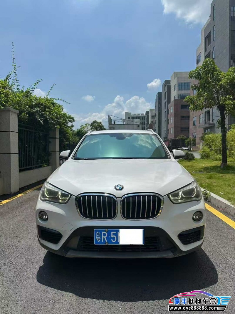 17年宝马X1轿车抵押车出售