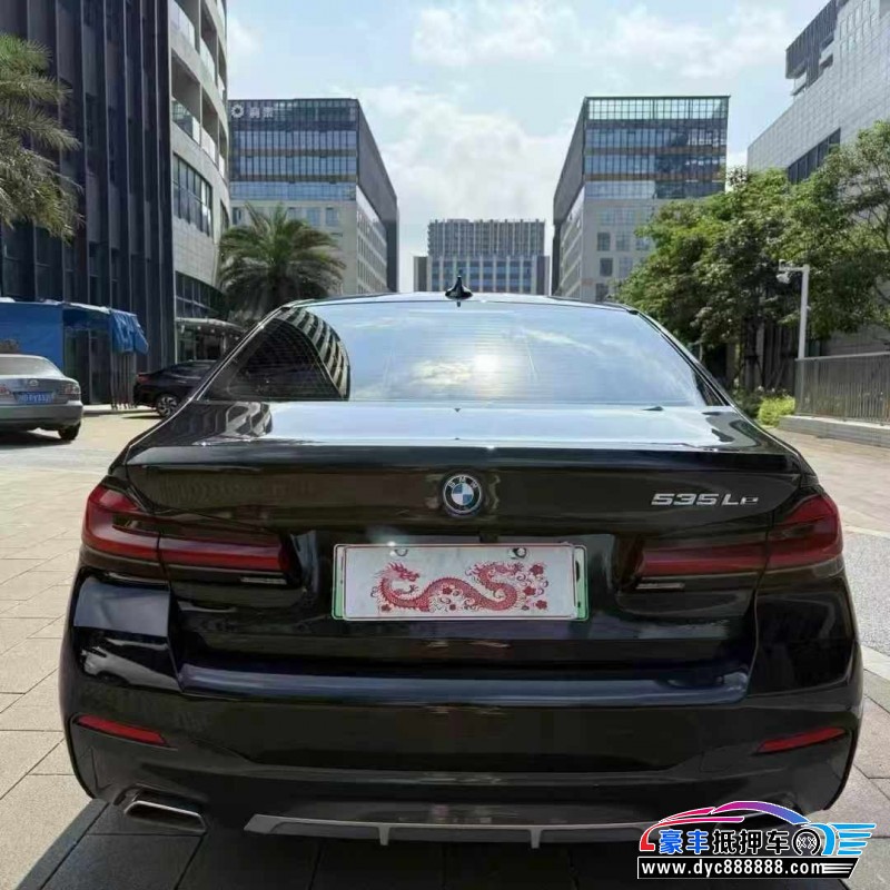 22年宝马5系轿车抵押车出售