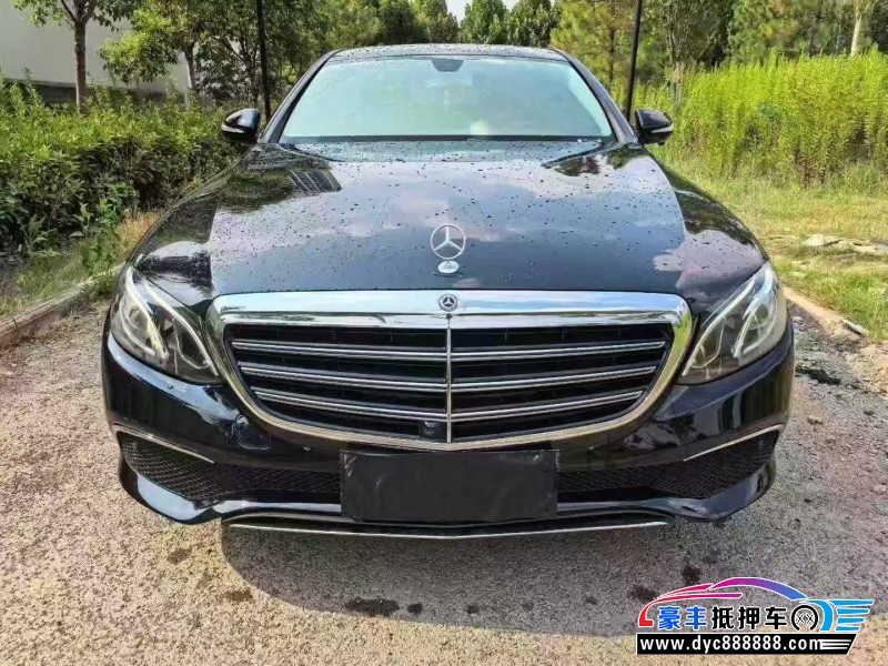 18年奔驰E轿车抵押车出售