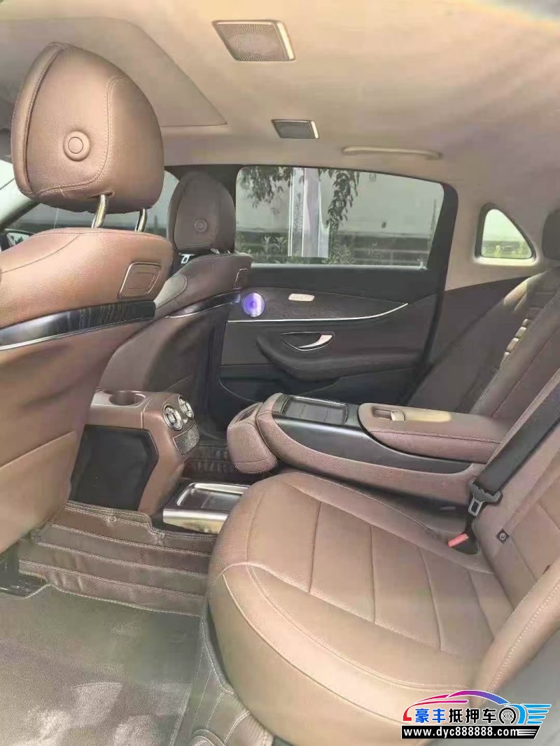 18年奔驰E轿车抵押车出售