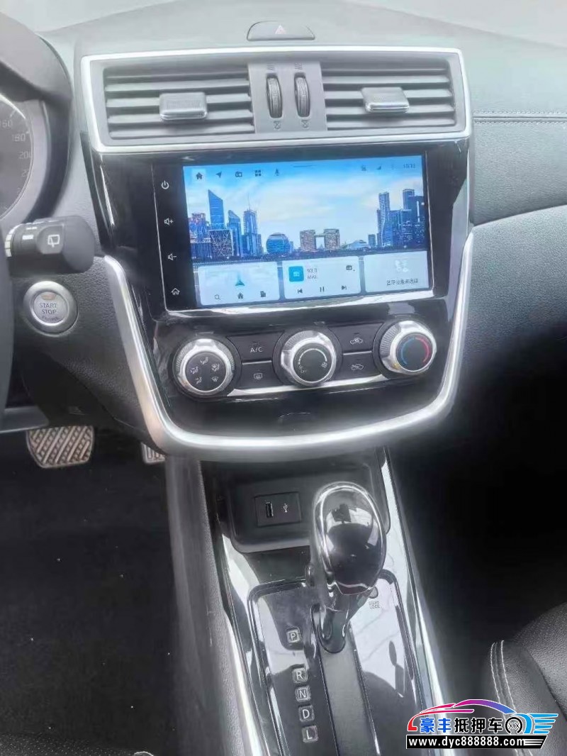 22年日产骐达轿车抵押车出售