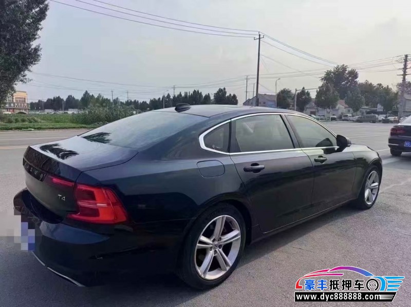 17年沃尔沃S90轿车抵押车出售