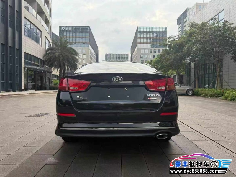 19年起亚K5轿车抵押车出售