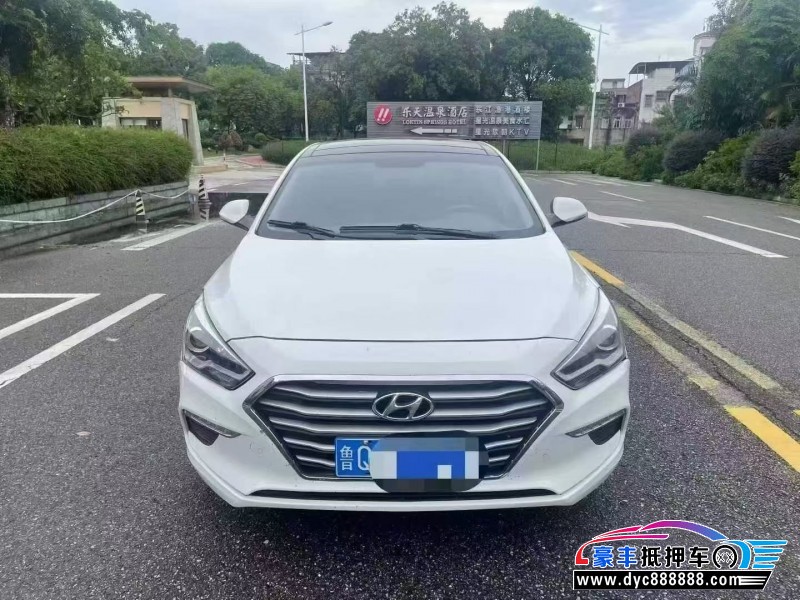 20年现代名图轿车抵押车出售