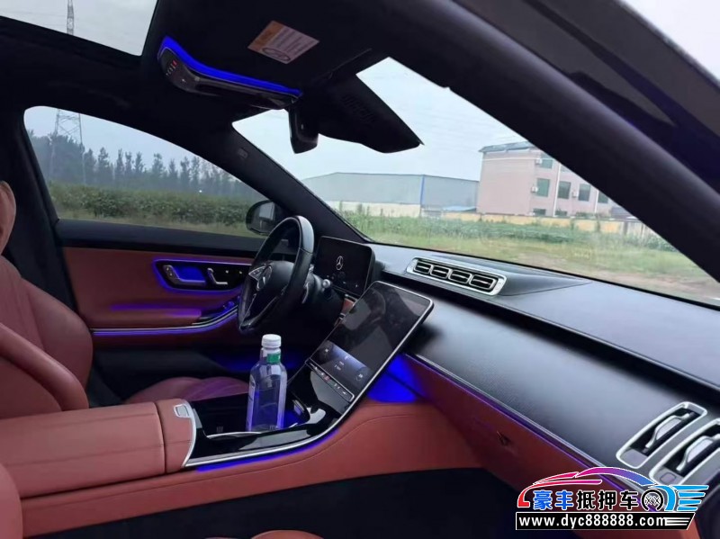 23年奔驰S轿车抵押车出售