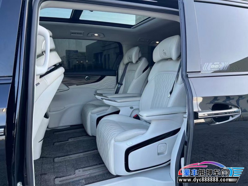 24年东风风行星海V9轿车抵押车出售