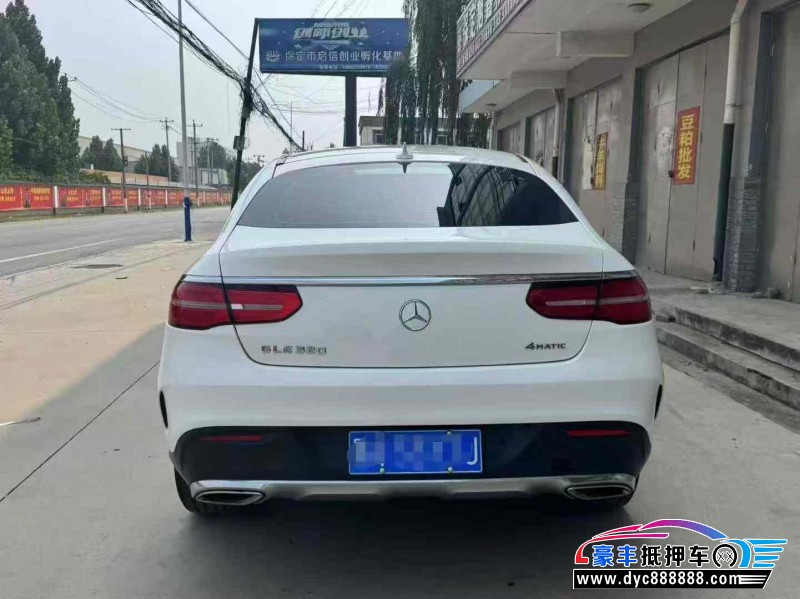 19年奔驰GLE轿车抵押车出售