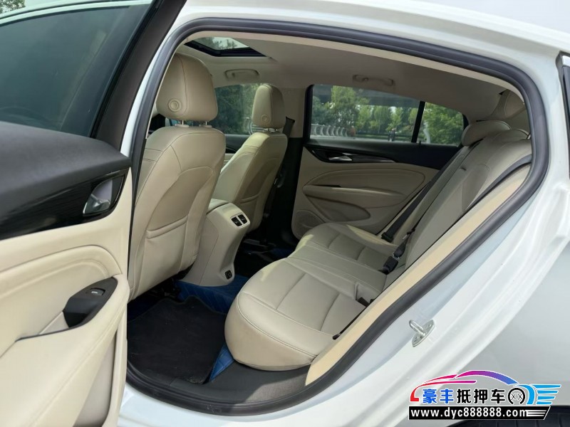 21年别克君威轿车抵押车出售