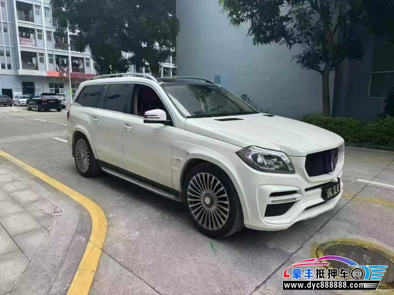 17年奔驰GL轿车抵押车出售