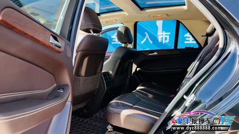 16年奔驰GLE轿车抵押车出售