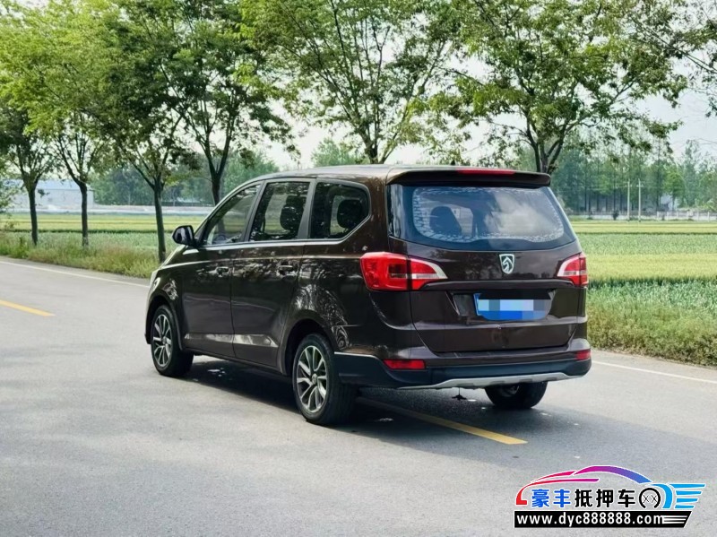 20年宝骏730轿车抵押车出售